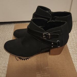 Womens ankle boots